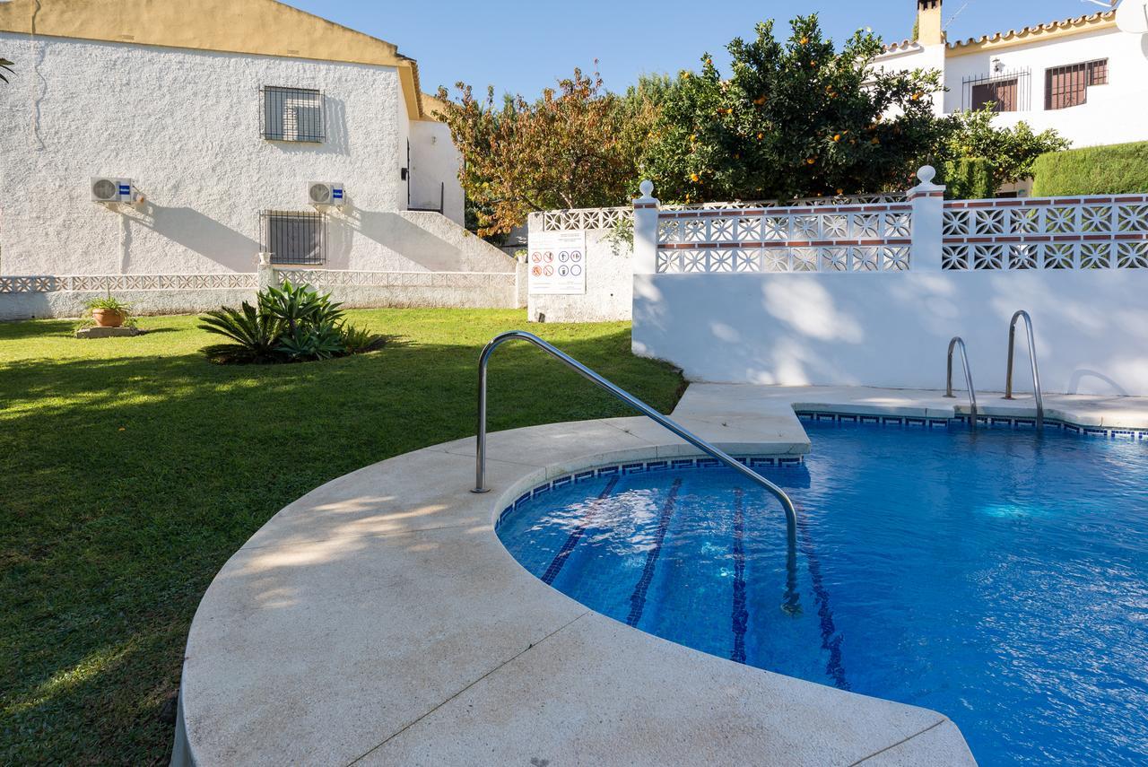 Malagasuite Bungalow Pool Benalmádena Exteriér fotografie